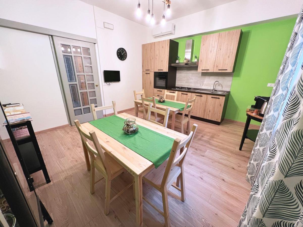 Butterfly B&B Ливорно Экстерьер фото