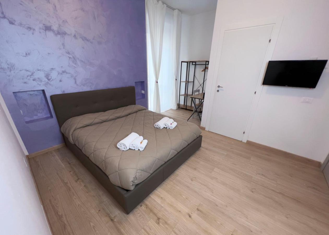 Butterfly B&B Ливорно Экстерьер фото